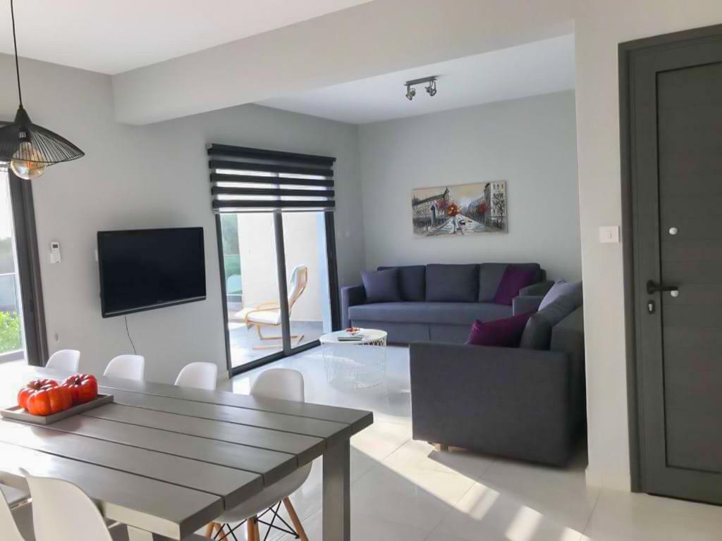 Mare Monte Seaview Boutique Apartment Paphos 外观 照片