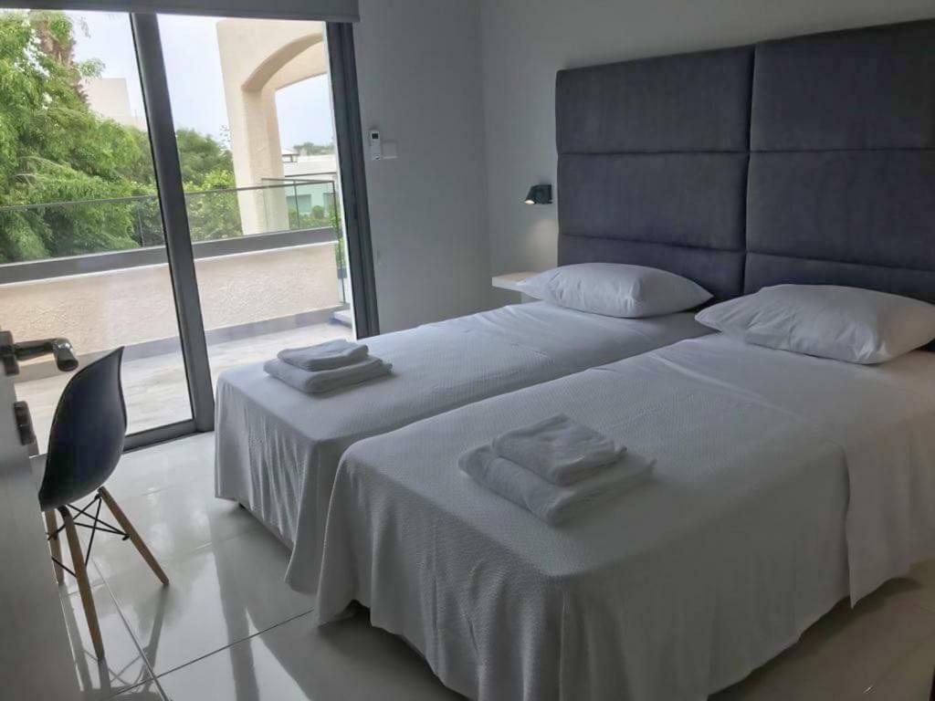 Mare Monte Seaview Boutique Apartment Paphos 外观 照片
