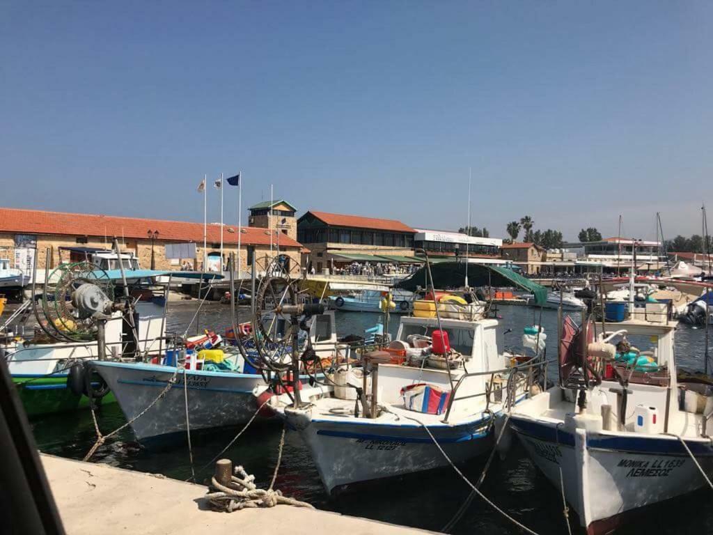 Mare Monte Seaview Boutique Apartment Paphos 外观 照片